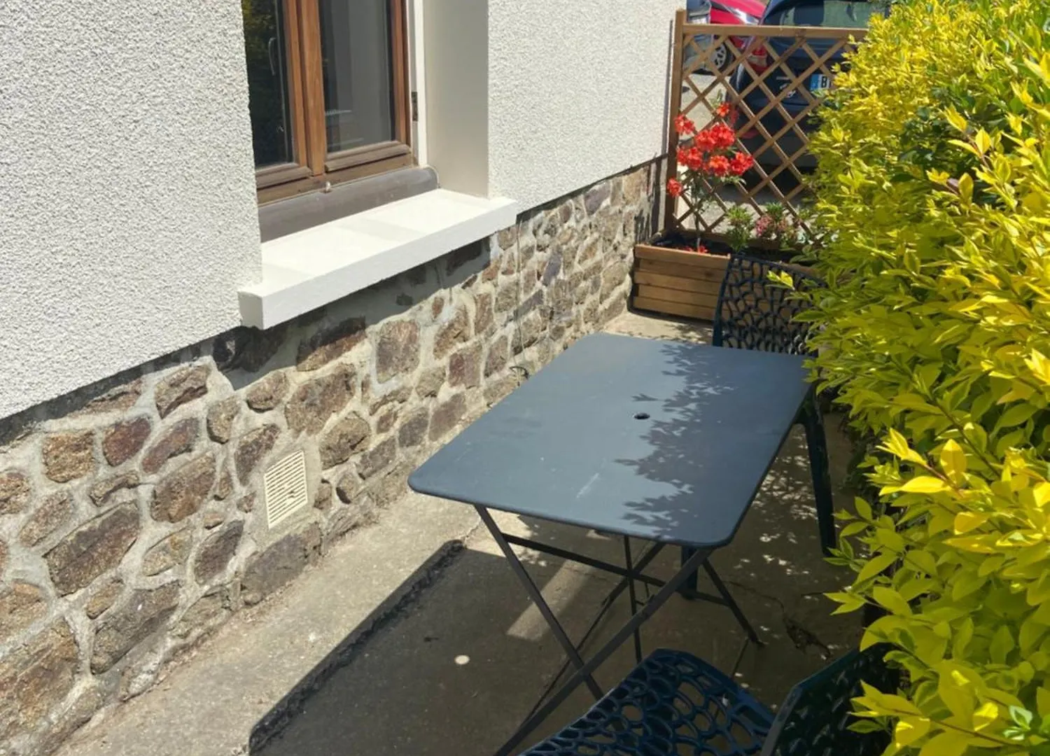 Semesterbostad Maison Calme Bazouges-sous-Hede Frankrike